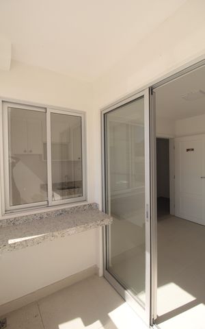 Apartamento para alugar com 68m², 2 quartos e 1 vagaVaranda