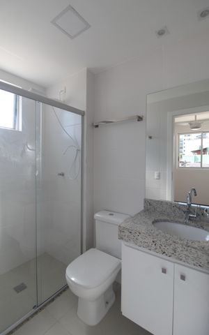 Apartamento para alugar com 68m², 2 quartos e 1 vagaBanheiro da Suite
