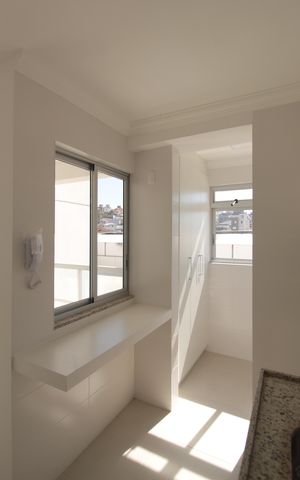 Apartamento para alugar com 68m², 2 quartos e 1 vagaCozinha e Área de Serviço