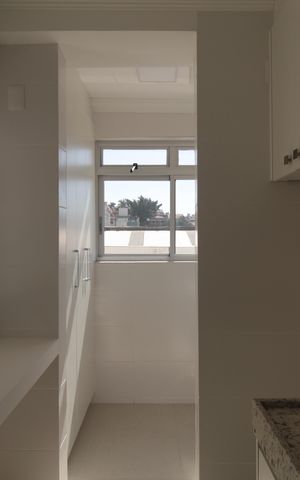 Apartamento para alugar com 68m², 2 quartos e 1 vagaCozinha e Área de Serviço