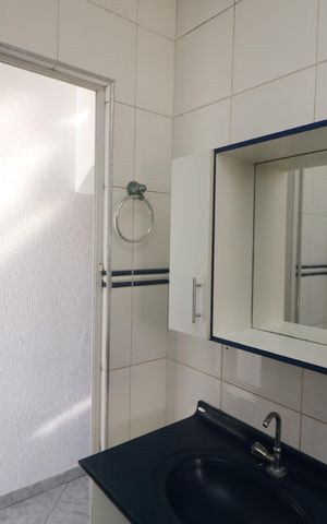 Casa para alugar com 60m², 1 quarto e 1 vagaBanheiro