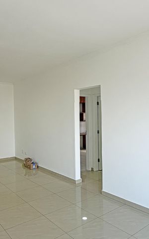Apartamento para alugar com 90m², 2 quartos e 1 vagaSala