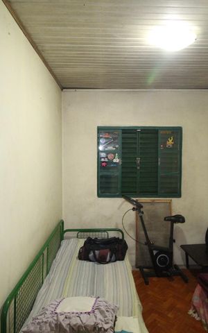 Casa à venda com 119m², 4 quartos e 2 vagasQuarto 3