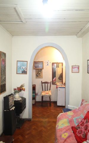 Casa à venda com 119m², 4 quartos e 2 vagasSala