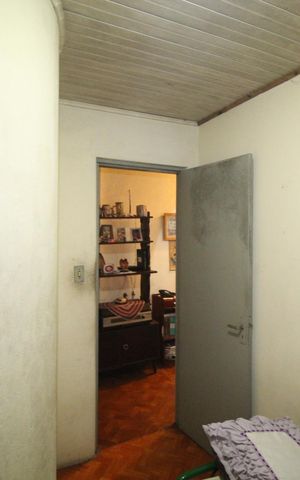 Casa à venda com 119m², 4 quartos e 2 vagasQuarto 3