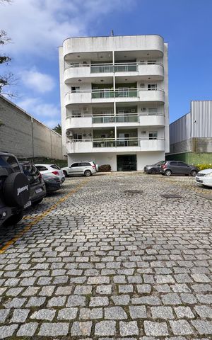 Apartamento à venda com 170m², 3 quartos e 1 vaga Apartamento à venda com 170m², 3 quartos e 1 vagaFachada