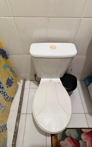 Apartamento à venda com 170m², 3 quartos e 1 vaga Apartamento à venda com 170m², 3 quartos e 1 vagaSuíte - Banheiro