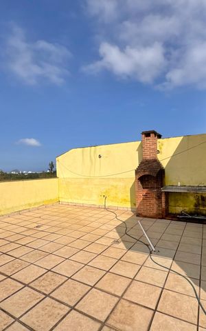 Apartamento à venda com 170m², 3 quartos e 1 vaga Apartamento à venda com 170m², 3 quartos e 1 vagaTerraço