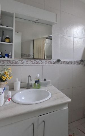 Casa para alugar com 100m², 3 quartos e 1 vagaBanheiro