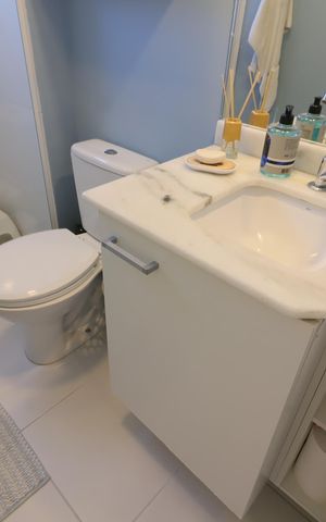 Apartamento à venda com 140m², 3 quartos e 2 vagasBanheiro da Suíte 1