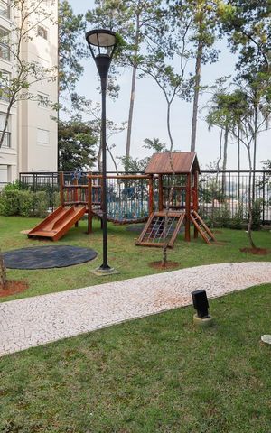 Apartamento à venda com 144m², 3 quartos e 2 vagas Apartamento à venda com 144m², 3 quartos e 2 vagasÁrea comum - Playground