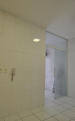 Apartamento à venda com 144m², 3 quartos e 2 vagasCozinha