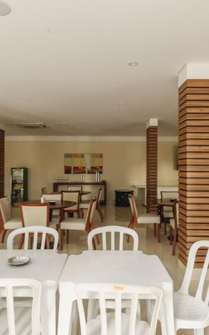 Apartamento à venda com 144m², 3 quartos e 2 vagas Apartamento à venda com 144m², 3 quartos e 2 vagasÁrea comum - Salão de festas