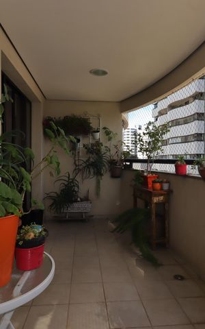 Apartamento à venda com 143m², 3 quartos e 2 vagasVaranda da Sala
