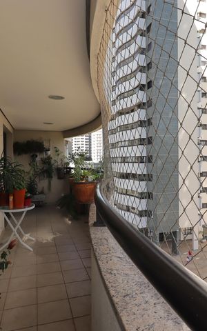 Apartamento à venda com 143m², 3 quartos e 2 vagasVaranda da Sala