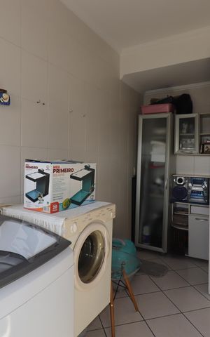 Apartamento à venda com 143m², 3 quartos e 2 vagasÁrea de Serviço