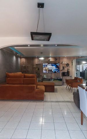 Casa para alugar com 425m², 3 quartos e 5 vagas Casa para alugar com 425m², 3 quartos e 5 vagasSala