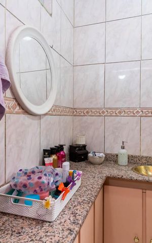 Casa à venda com 100m², 2 quartos e 1 vagaBanheiro da Suíte
