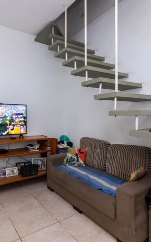 Casa à venda com 100m², 2 quartos e 1 vagaSala