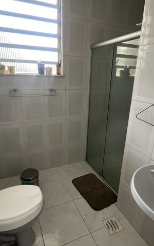 Casa para alugar com 210m², 5 quartos e 3 vagasBanheiro