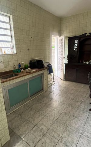 Casa para alugar com 210m², 5 quartos e 3 vagasCozinha
