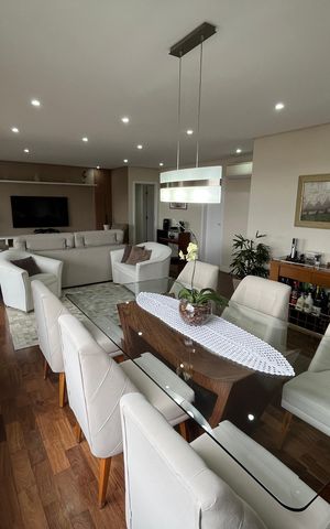 Apartamento à venda com 138m², 3 quartos e 4 vagas Apartamento à venda com 138m², 3 quartos e 4 vagasSala de Jantar