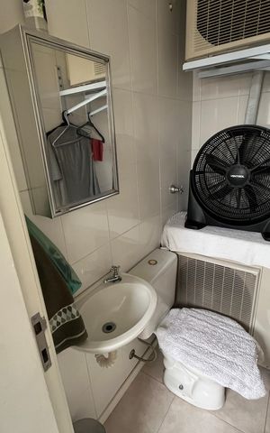 Apartamento à venda com 138m², 3 quartos e 4 vagas Apartamento à venda com 138m², 3 quartos e 4 vagasÁrea de Serviço