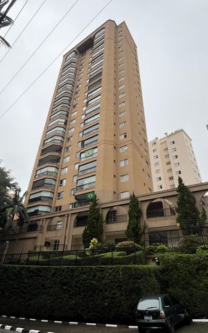 Apartamento à venda com 138m², 3 quartos e 4 vagas Apartamento à venda com 138m², 3 quartos e 4 vagasFachada do Prédio