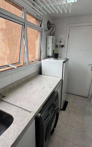 Apartamento à venda com 138m², 3 quartos e 4 vagas Apartamento à venda com 138m², 3 quartos e 4 vagasÁrea de Serviço