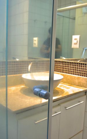 Apartamento para alugar com 51m², 2 quartos e 1 vaga Apartamento para alugar com 51m², 2 quartos e 1 vagaBanheiro