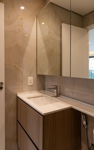 Apartamento à venda com 47m², 2 quartos e 1 vaga Apartamento à venda com 47m², 2 quartos e 1 vagaBanheiro