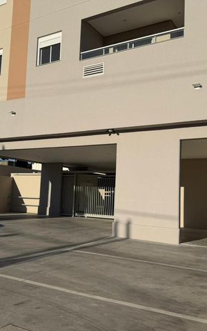 Apartamento para alugar com 73m², 4 quartos e 1 vaga Apartamento para alugar com 73m², 4 quartos e 1 vagaFachada