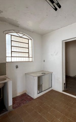 Casa para alugar com 214m², 4 quartos e 4 vagas Casa para alugar com 214m², 4 quartos e 4 vagasÁrea de Serviço