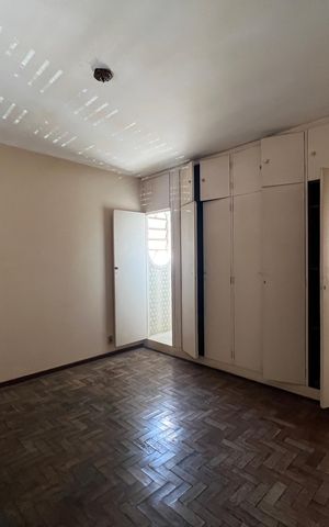 Casa para alugar com 214m², 4 quartos e 4 vagas Casa para alugar com 214m², 4 quartos e 4 vagasQuarto Suíte