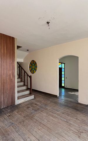 Casa para alugar com 214m², 4 quartos e 4 vagas Casa para alugar com 214m², 4 quartos e 4 vagasSala 2