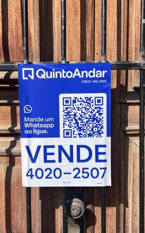 Casa para alugar com 214m², 4 quartos e 4 vagas Casa para alugar com 214m², 4 quartos e 4 vagasPlaca QuintoAndar