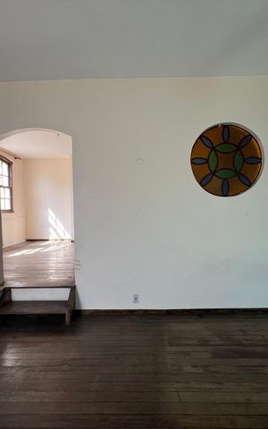 Casa para alugar com 214m², 4 quartos e 4 vagas Casa para alugar com 214m², 4 quartos e 4 vagasSala