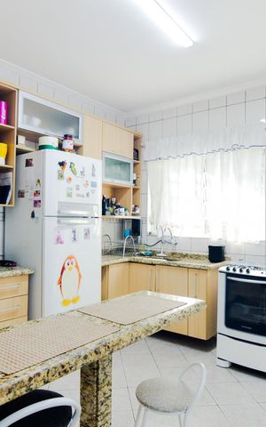 Casa para alugar com 70m², 2 quartos e 1 vagaCozinha