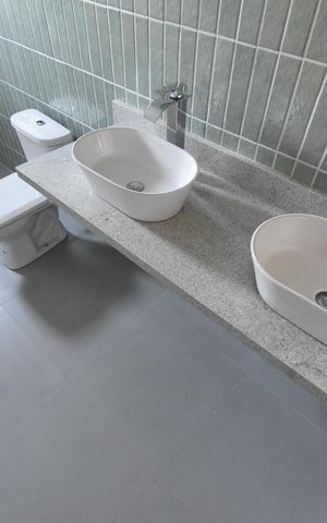 Casa de condomínio para alugar com 152m², 3 quartos e 2 vagasBanheiro da Suíte