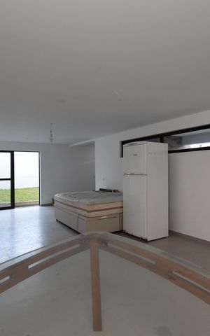 Casa de condomínio para alugar com 152m², 3 quartos e 2 vagasSala e Cozinha