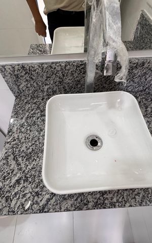 Apartamento para alugar com 55m², 2 quartos e 1 vaga Apartamento para alugar com 55m², 2 quartos e 1 vagaSuíte - Banheiro