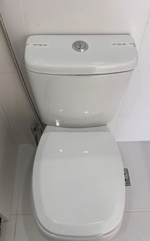 Apartamento para alugar com 55m², 2 quartos e 1 vaga Apartamento para alugar com 55m², 2 quartos e 1 vagaSuíte - Banheiro