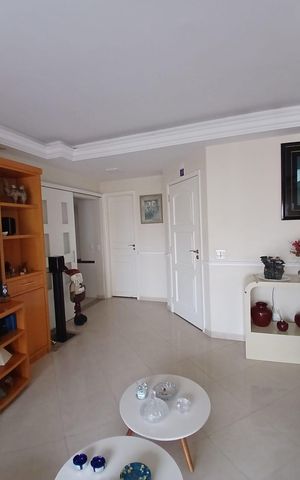 Apartamento à venda com 160m², 2 quartos e 3 vagas
