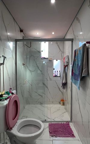 Casa à venda com 200m², 4 quartos e 3 vagas