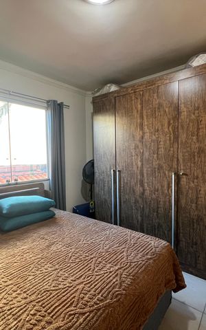 Casa à venda com 200m², 4 quartos e 3 vagas