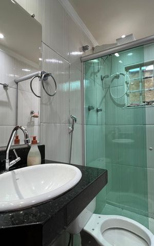 Casa à venda com 200m², 4 quartos e 3 vagas