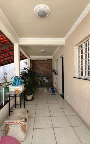 Casa à venda com 200m², 4 quartos e 3 vagas