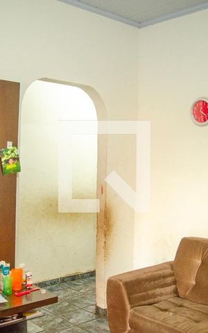 Casa à venda com 120m², 3 quartos e 8 vagas