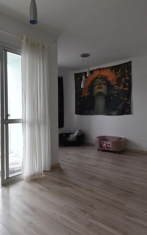 Apartamento à venda com 64m², 2 quartos e 2 vagasSala