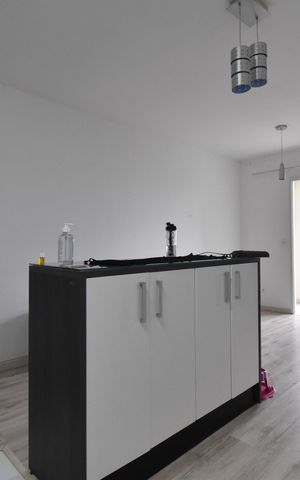 Apartamento à venda com 64m², 2 quartos e 2 vagasCozinha